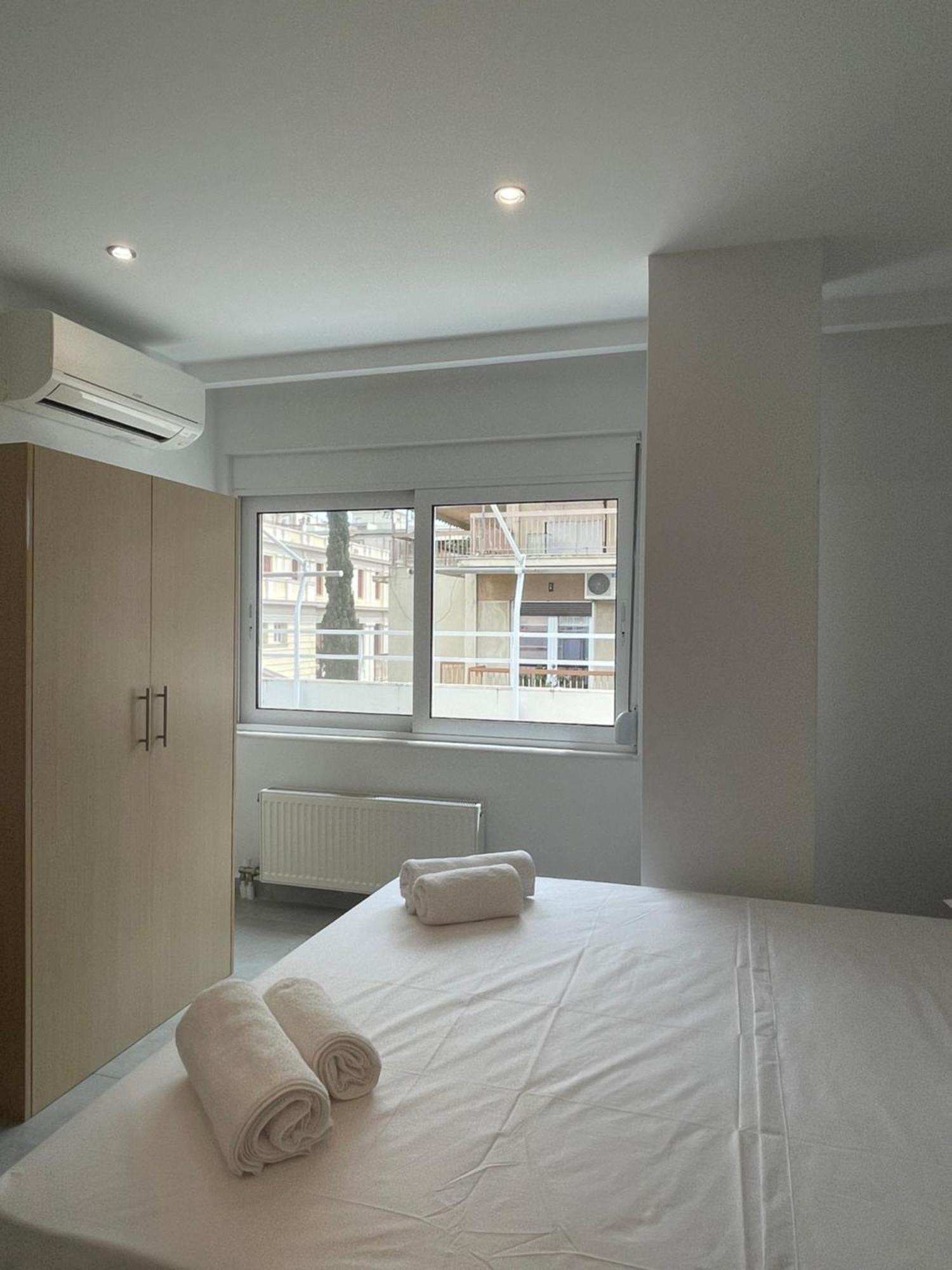Athenian Modern 2Bd Apt Next To Metro And Archaeological Museum Exterior foto